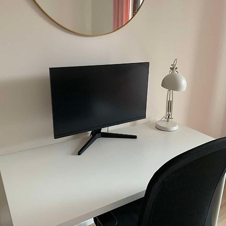 Apartament Nad Wisla Spacerem Do Centrum I Starego Miasta Варшава Экстерьер фото